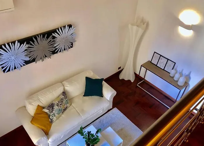 Chiara's Place At Pantheon - Your In Daire Roma
