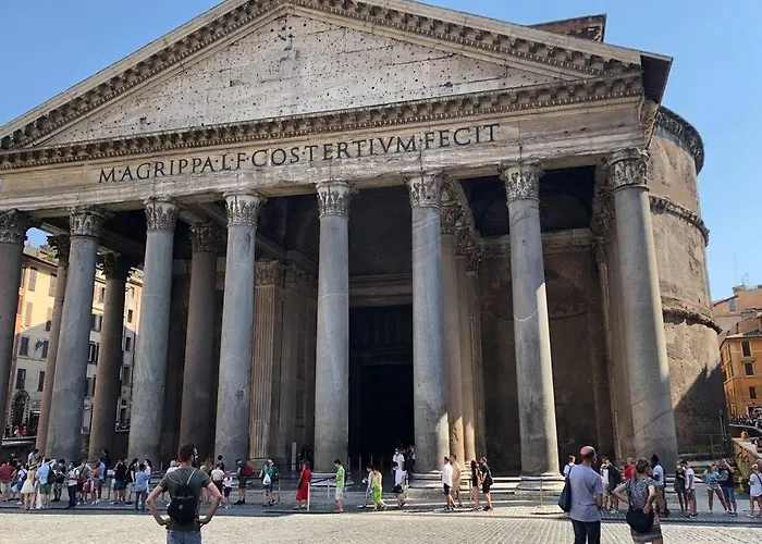 Chiara's Place At Pantheon - Your In Daire Roma
